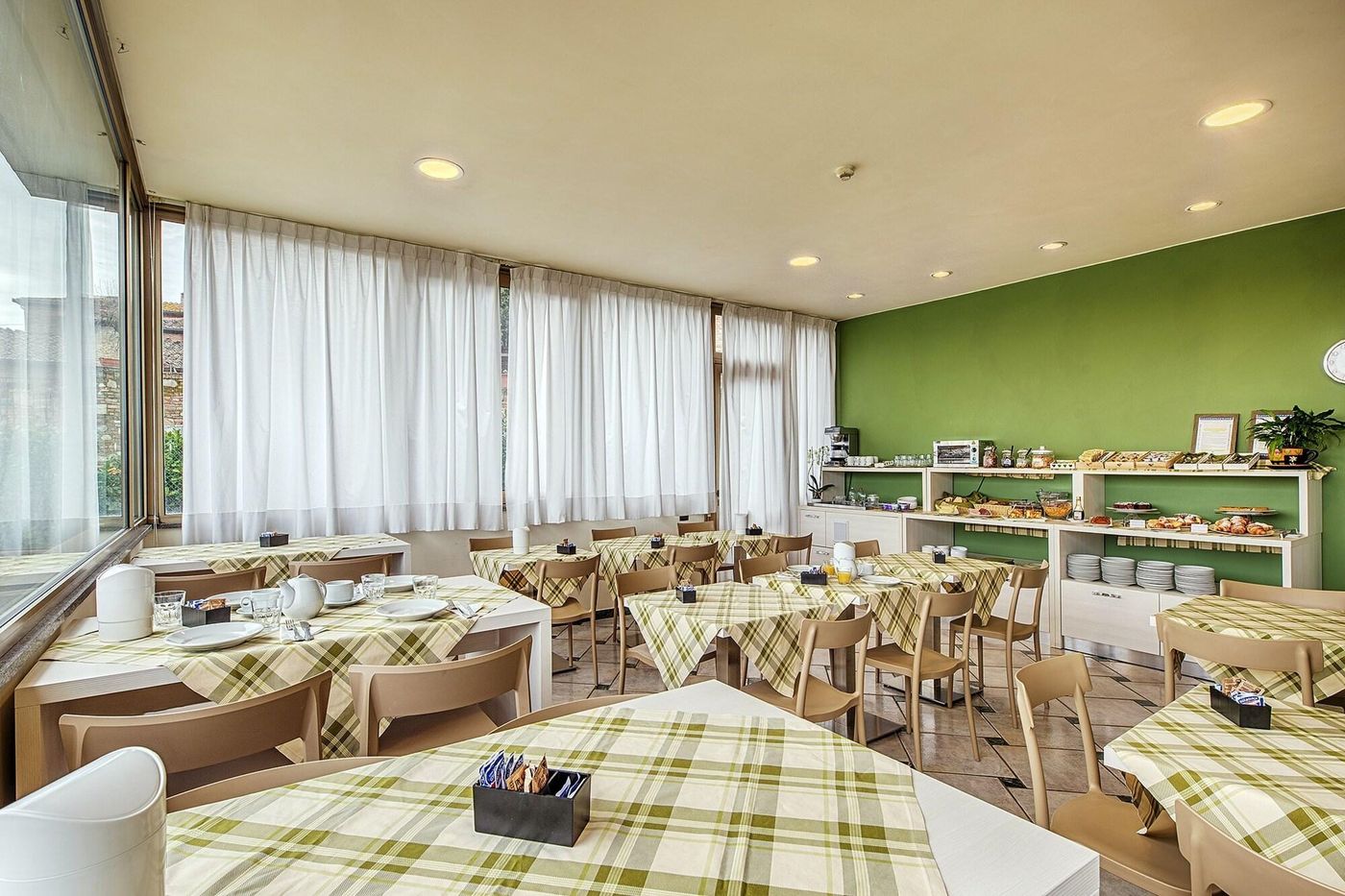 Castello-Restaurant-15