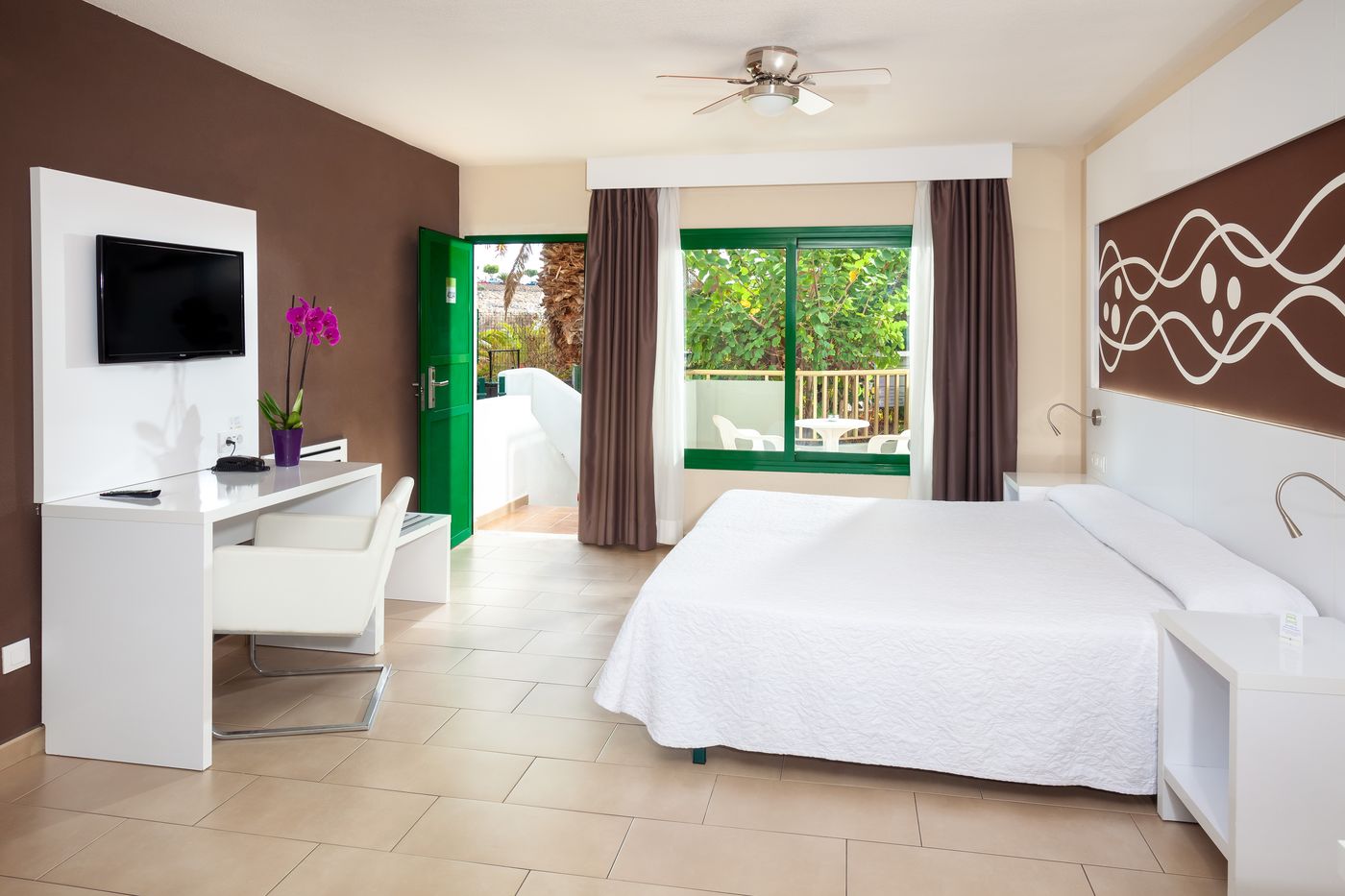 Playaolid-Suites---Apartments-Room-11