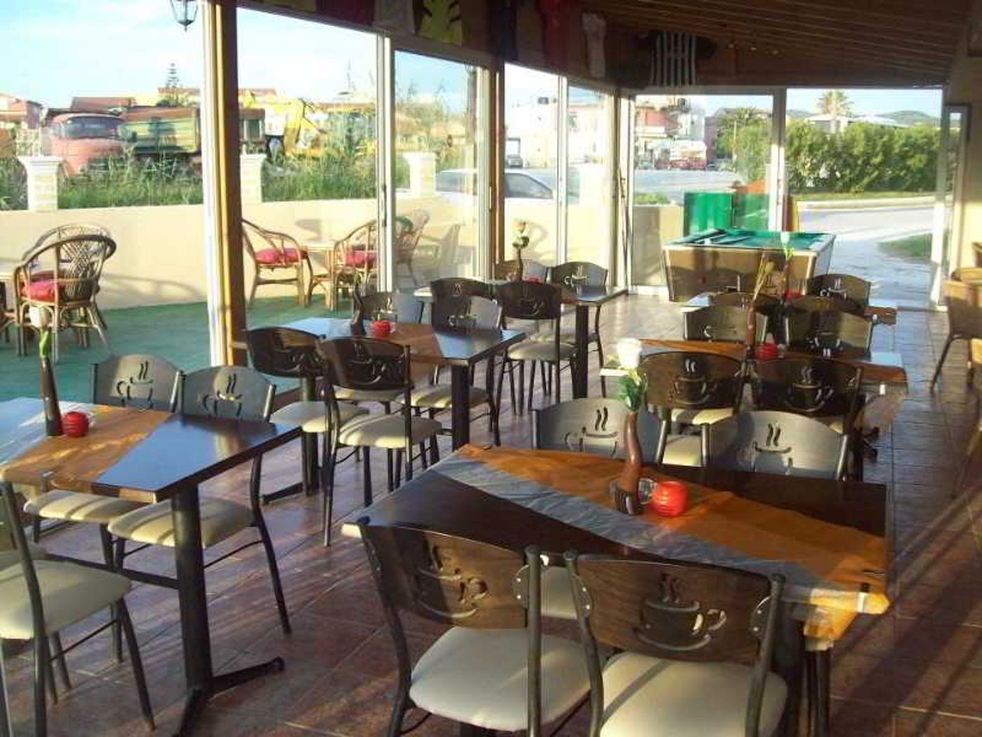 Alexis-Pool-Apartments-Restaurant-18