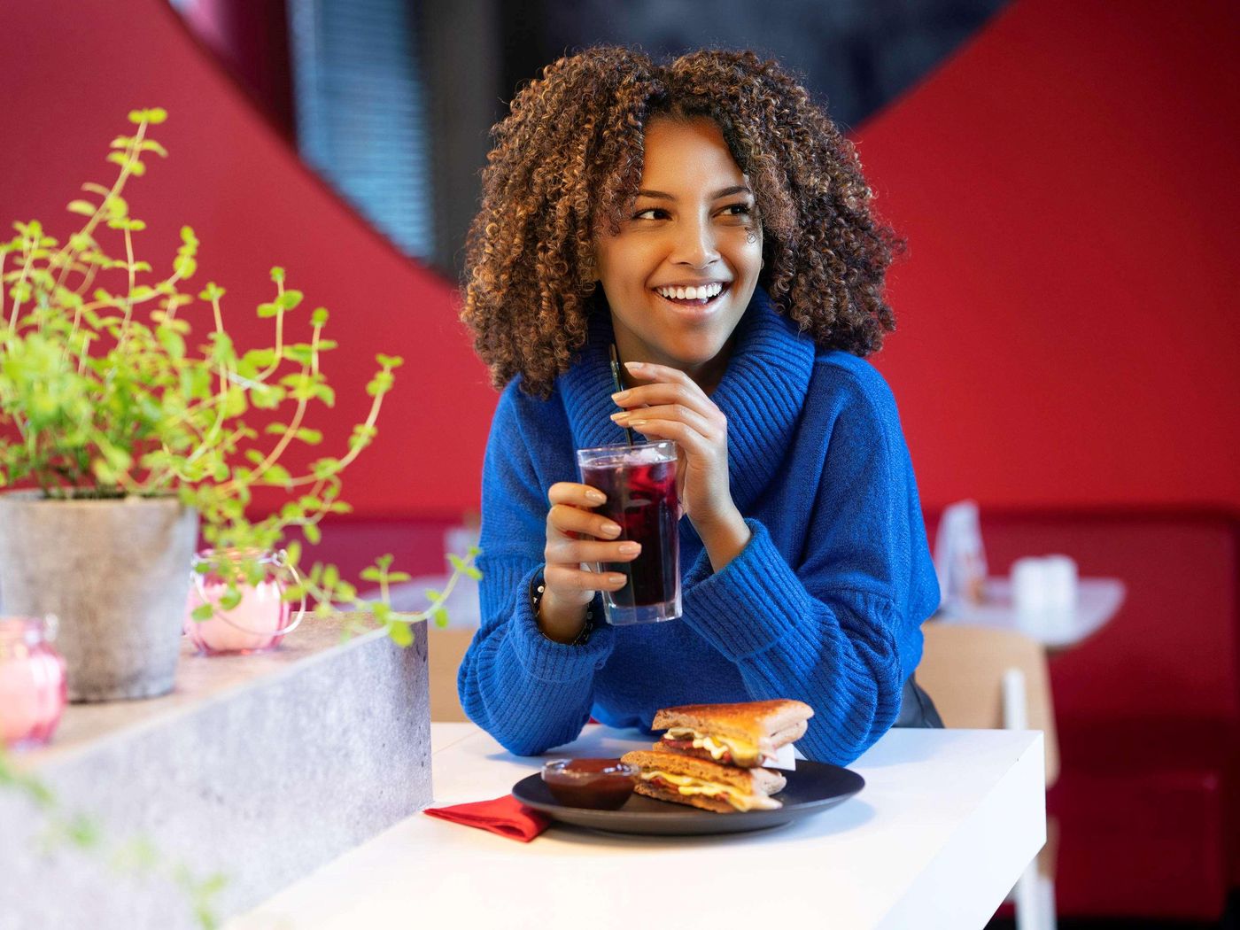 ibis-Muenchen-Parkstadt-Schwabing-Restaurant-20