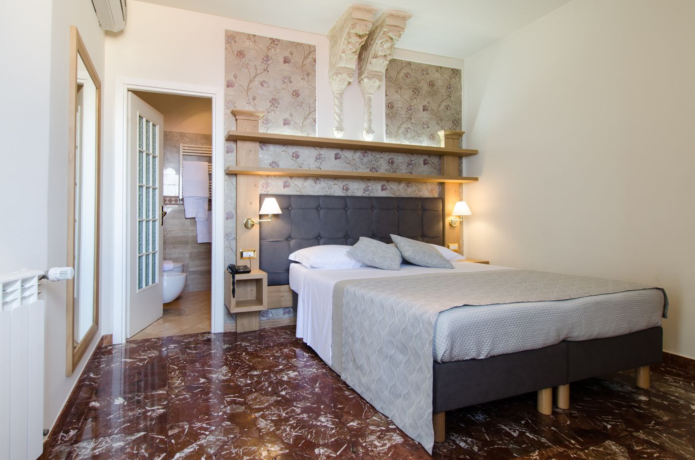 Splendid Hotel Taormina-Italy-TAORMINA-Room-9