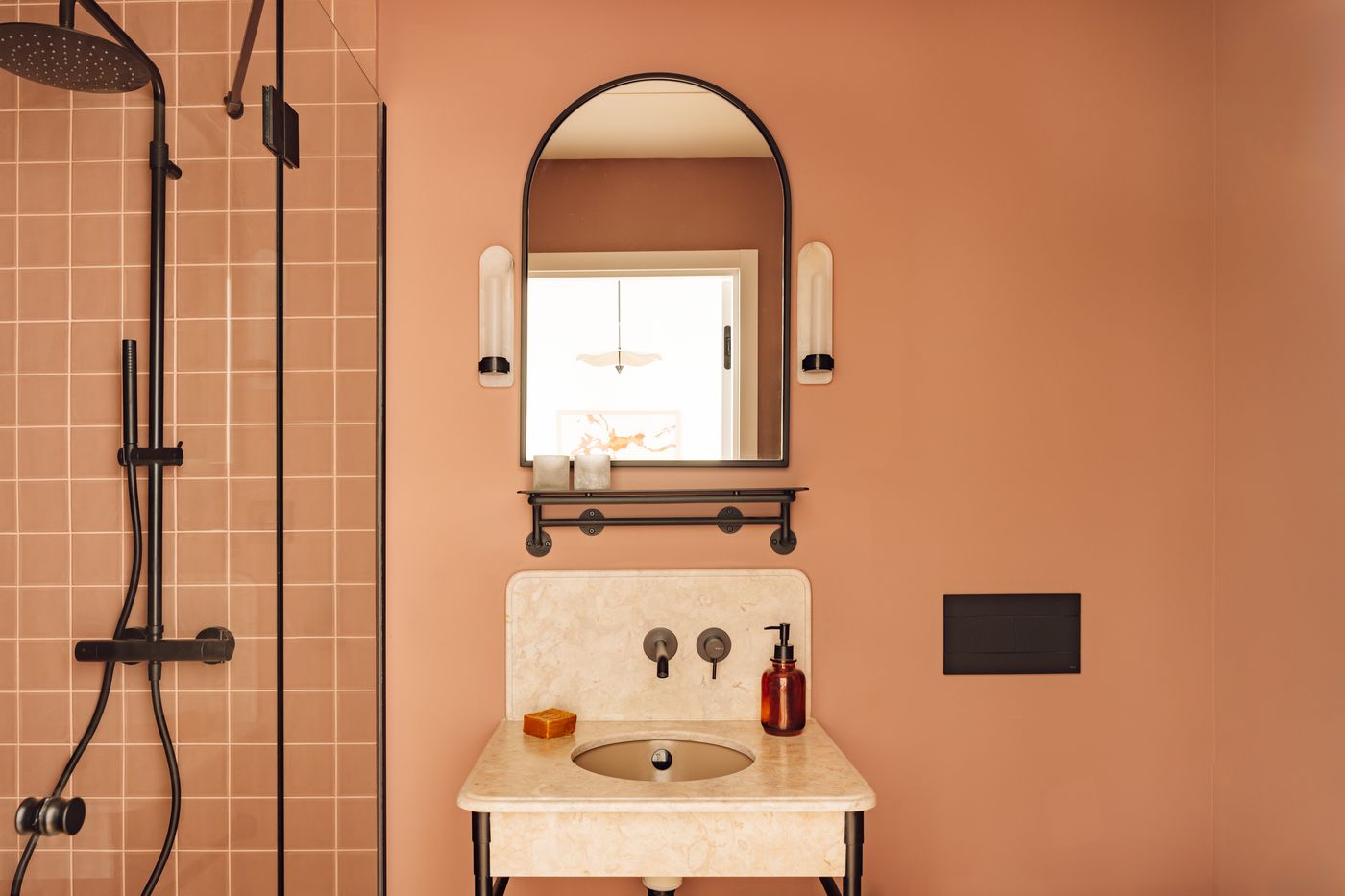 Locke-De-Santa-Joana-Room-57