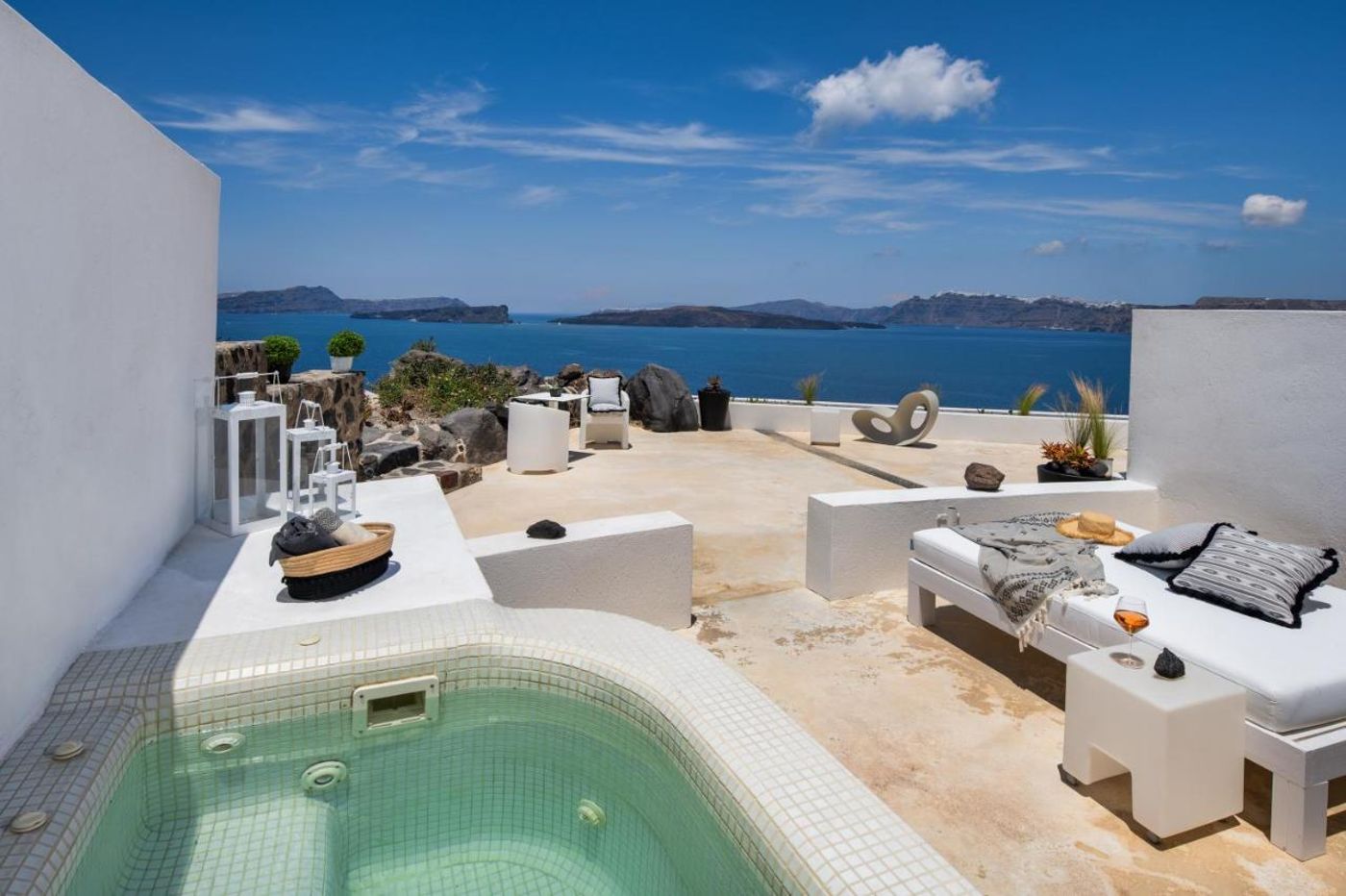 Epic-View-Suites-Room-22