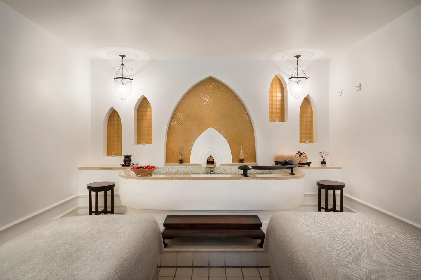 Anantara-Siam-Bangkok-Sports-and-Entertainment-70