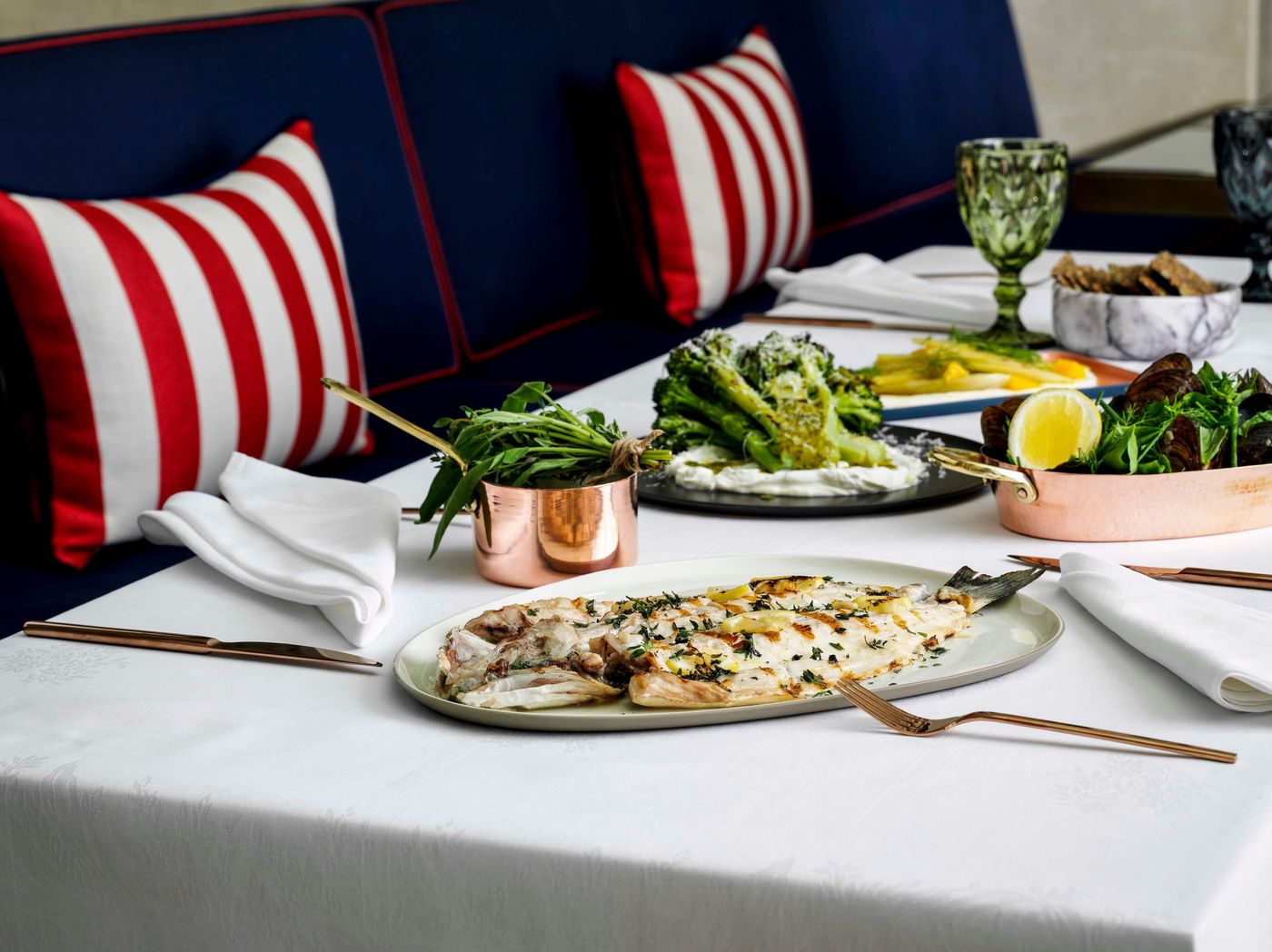 Ciragan-Palace-Kempinski-Istanbul-Restaurant-27