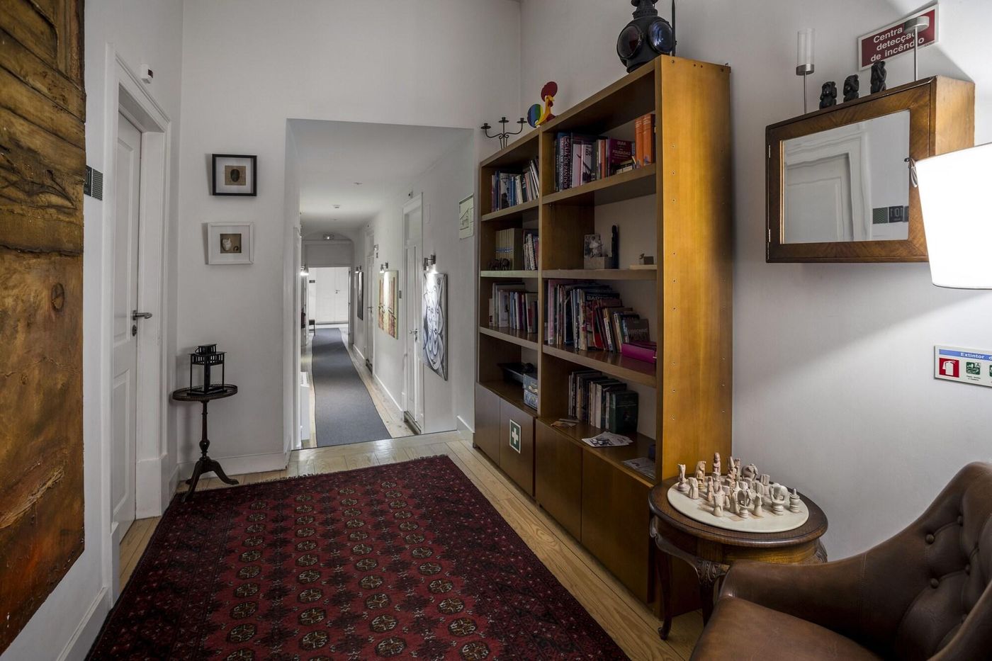 Casa-Do-Bairro-Bed---Breakfast-Lobby-32