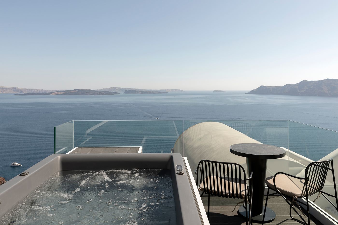 Hom-Santorini-Room-53