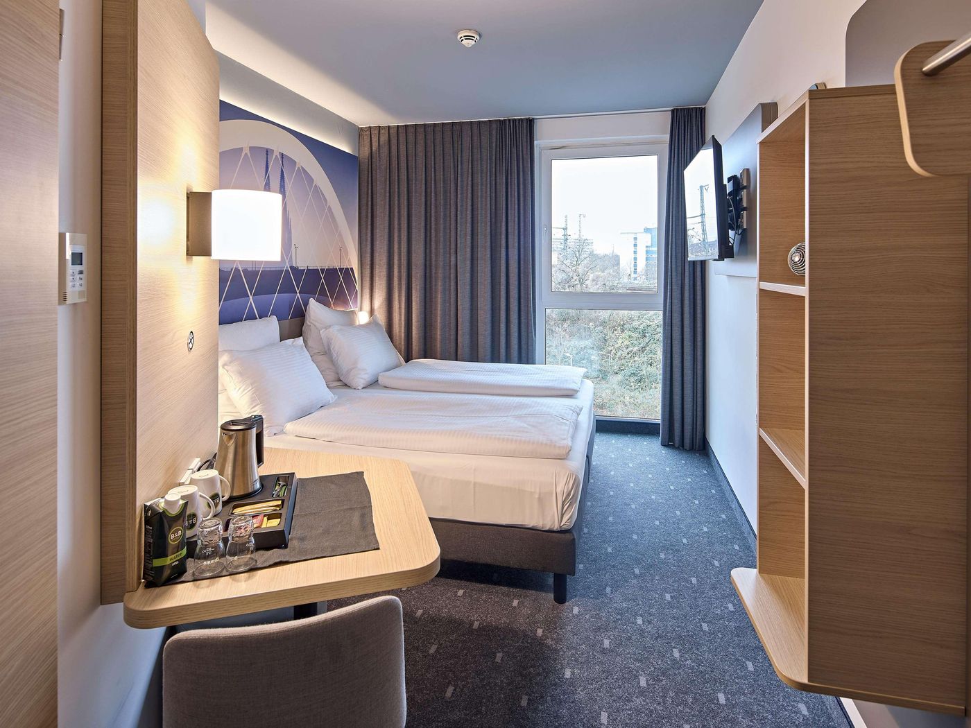 B-B-Hotel-Koln-Messe-Room-11
