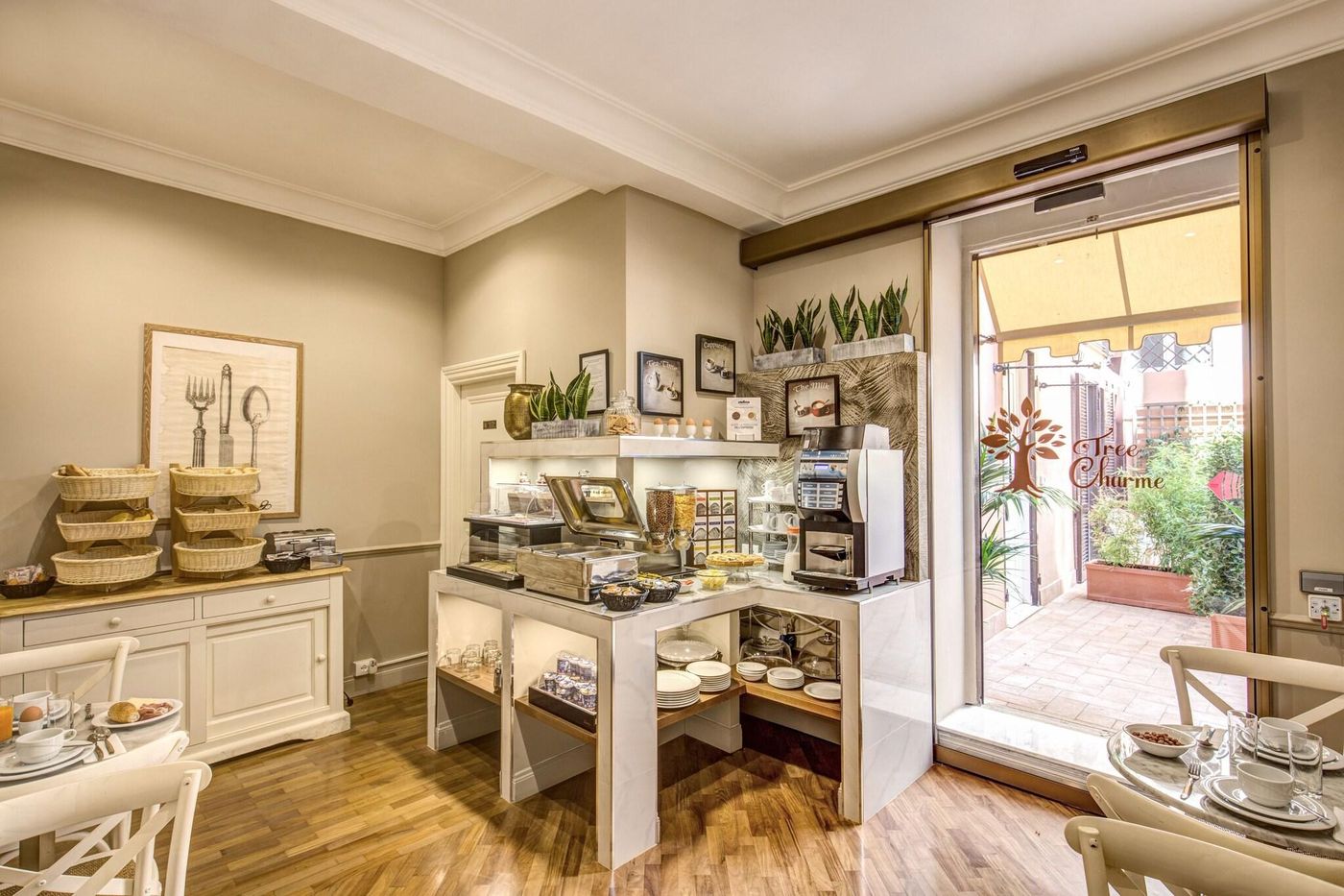 Charme-Spagna-Boutique-Restaurant-4