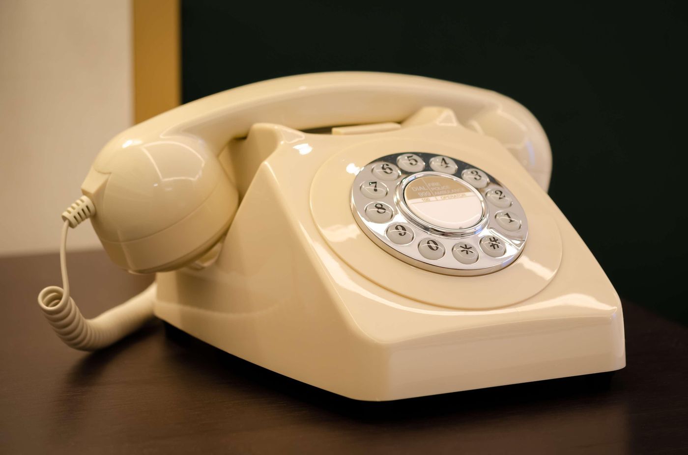 The-Emerald-House-Lisbon--Curio-Collection-by-Hilt-Room-64