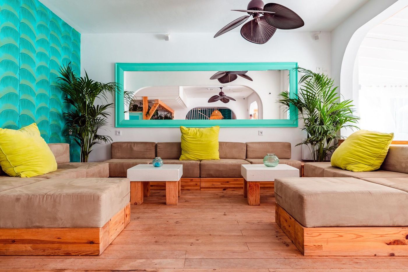 The-Beach-Star-Ibiza-Restaurant-59