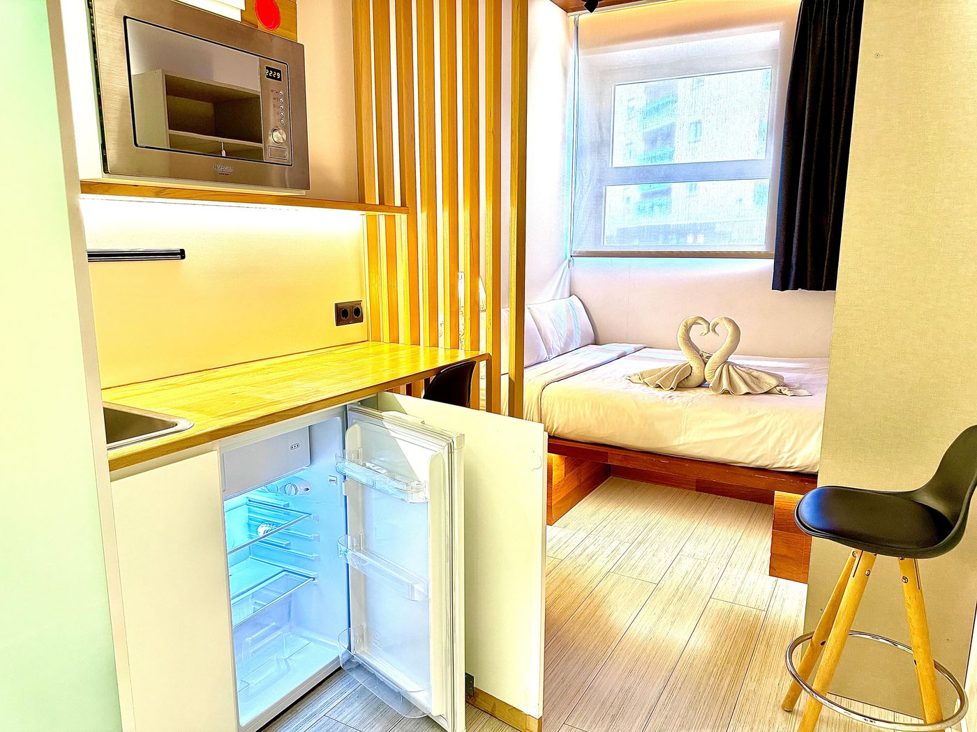 Far-Home-Bernabeu-Room-36