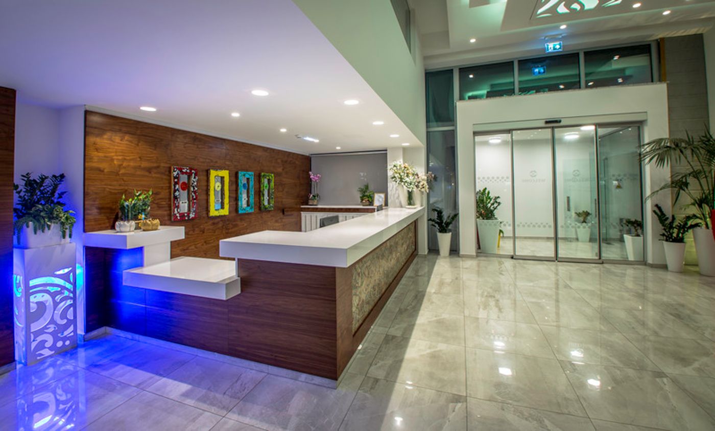 Nicholas Color Hotel