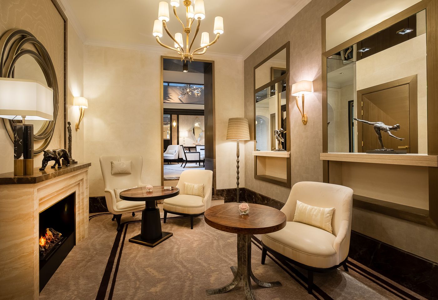 Hotel-Elysia-By-Inwood-Hotels-Lobby-9