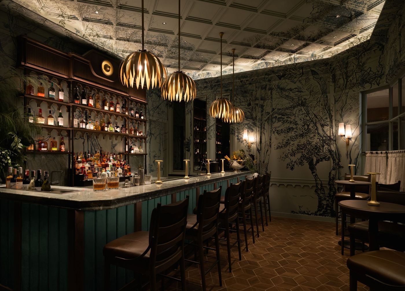 Dusit-Thani-Bangkok-Bar-21