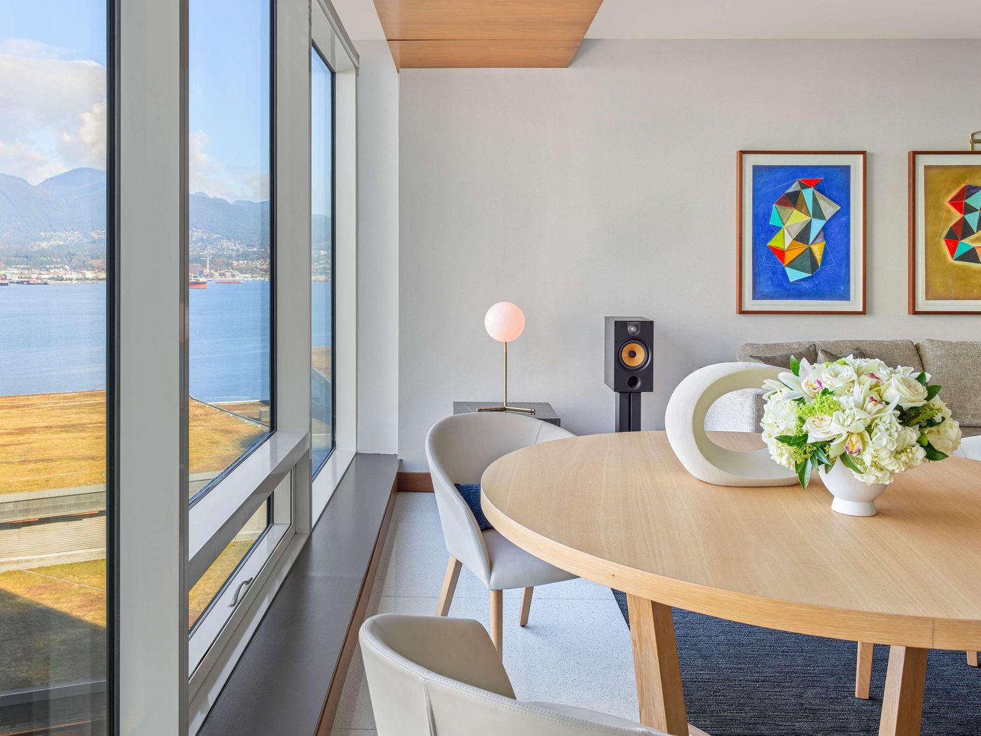 Fairmont-Pacific-Rim-Room-12