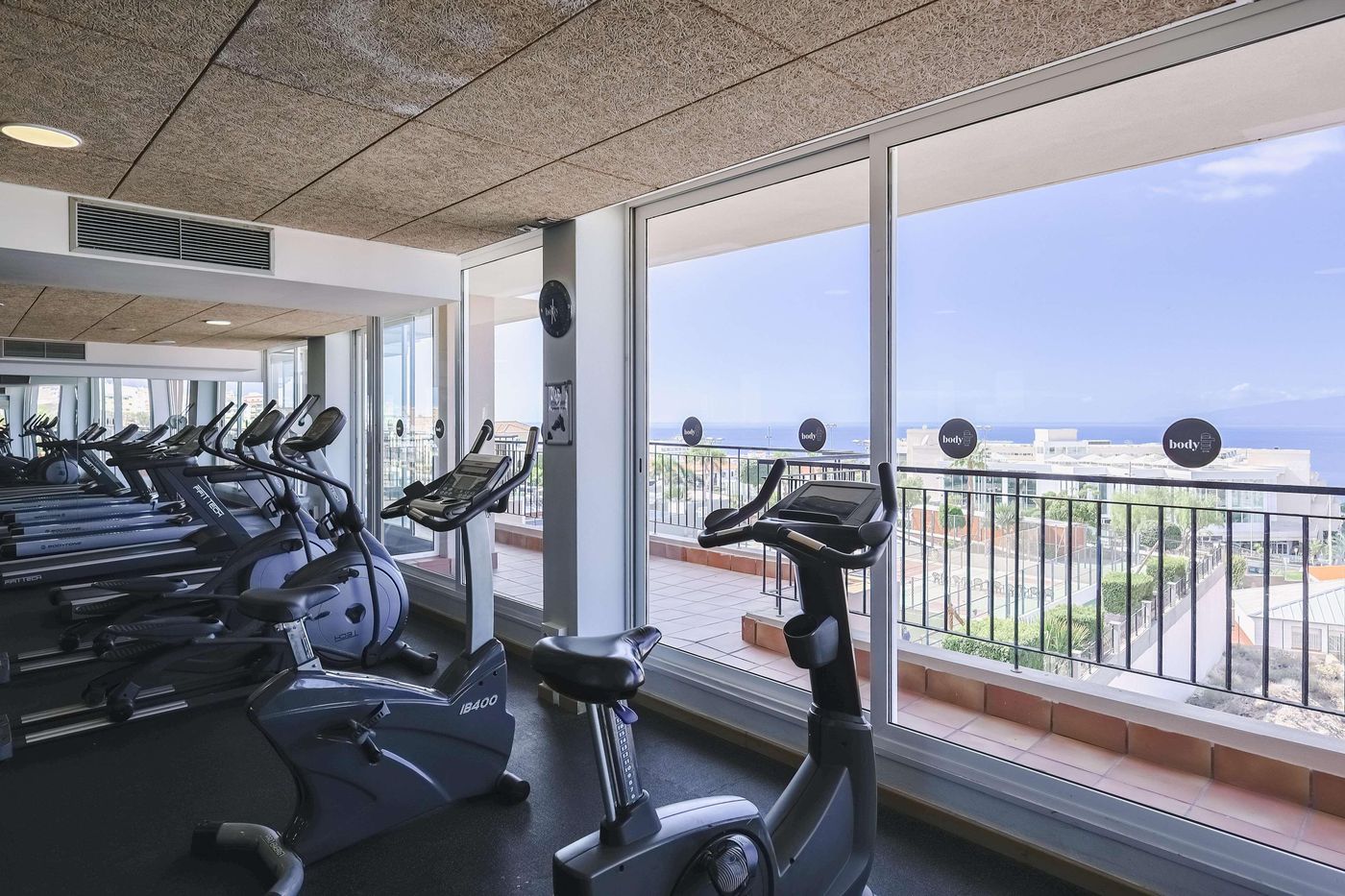 Landmar-Hotel-Costa-de-los-Gigantes-Sports-and-Entertainment-76