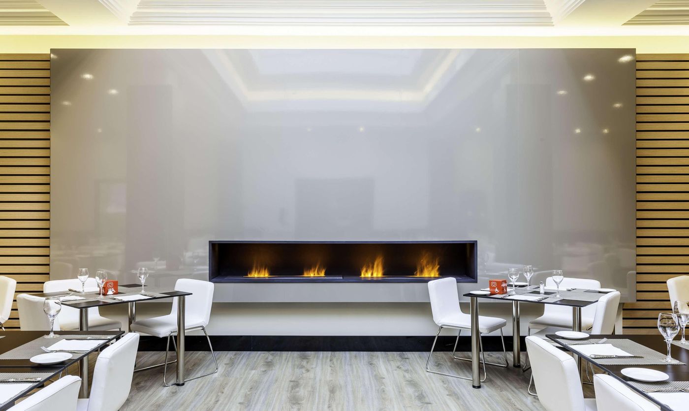 Ilunion-Suites-Madrid-----Restaurant-16
