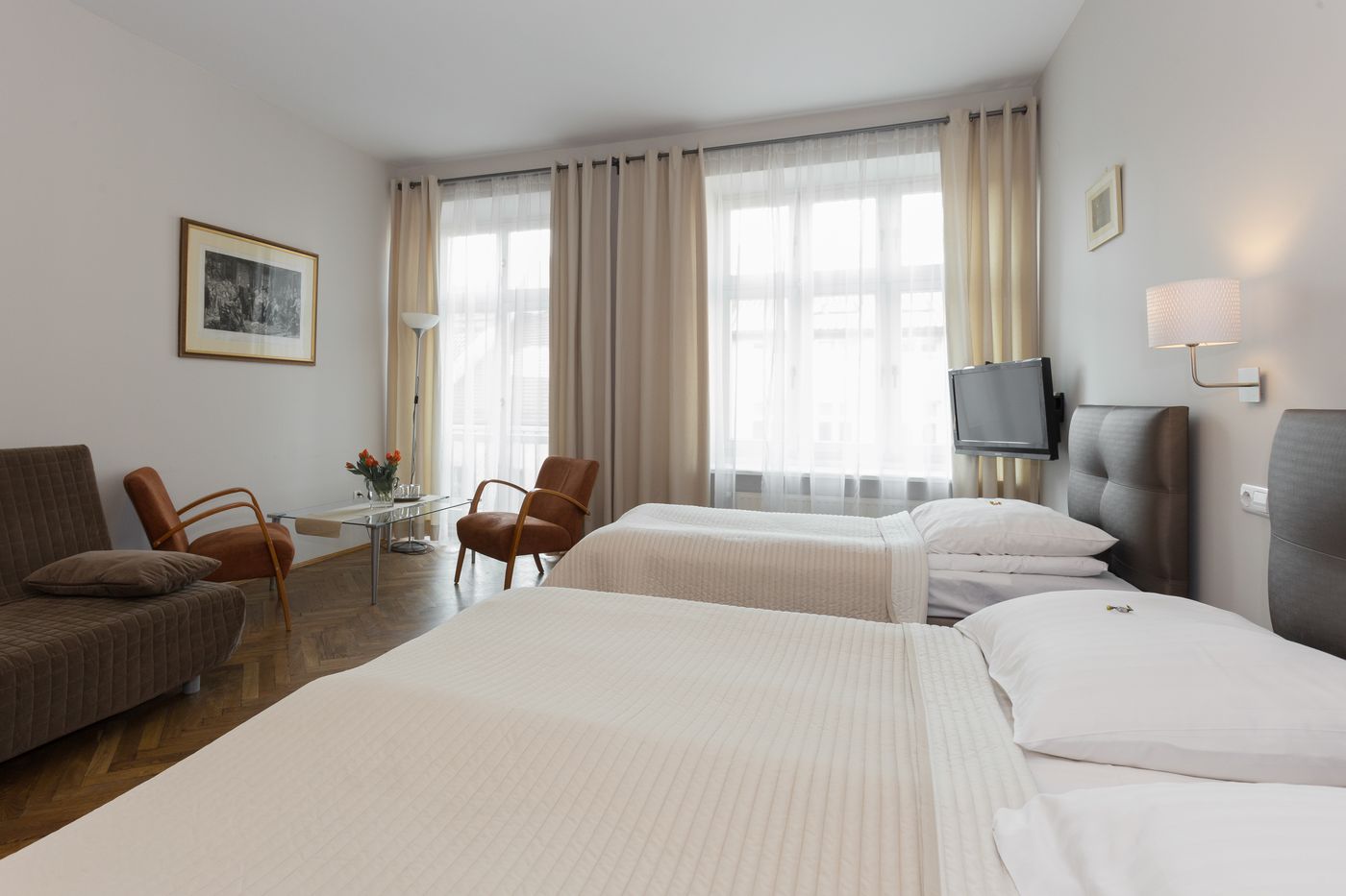 Hotel-Floryan-Old-Town-Room-5