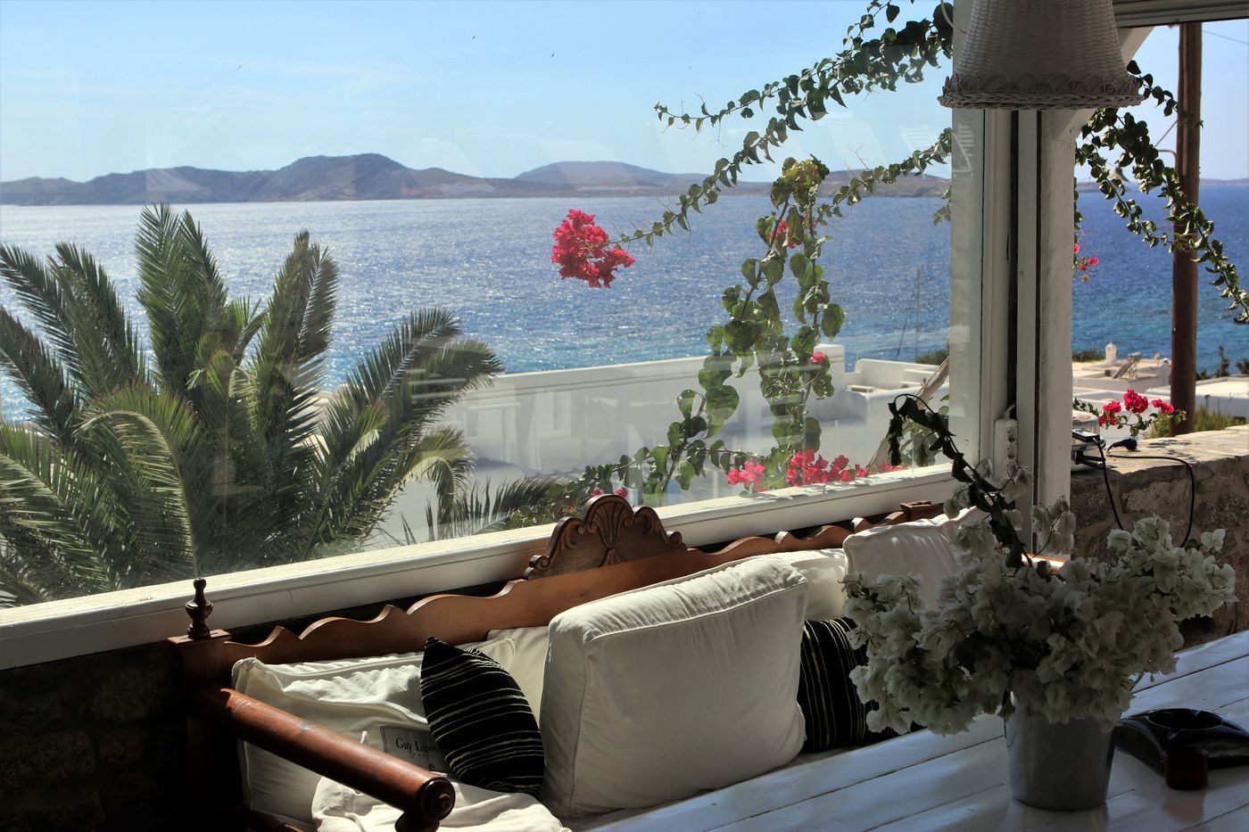 Voula-s-Economy-Studios-General-view-16