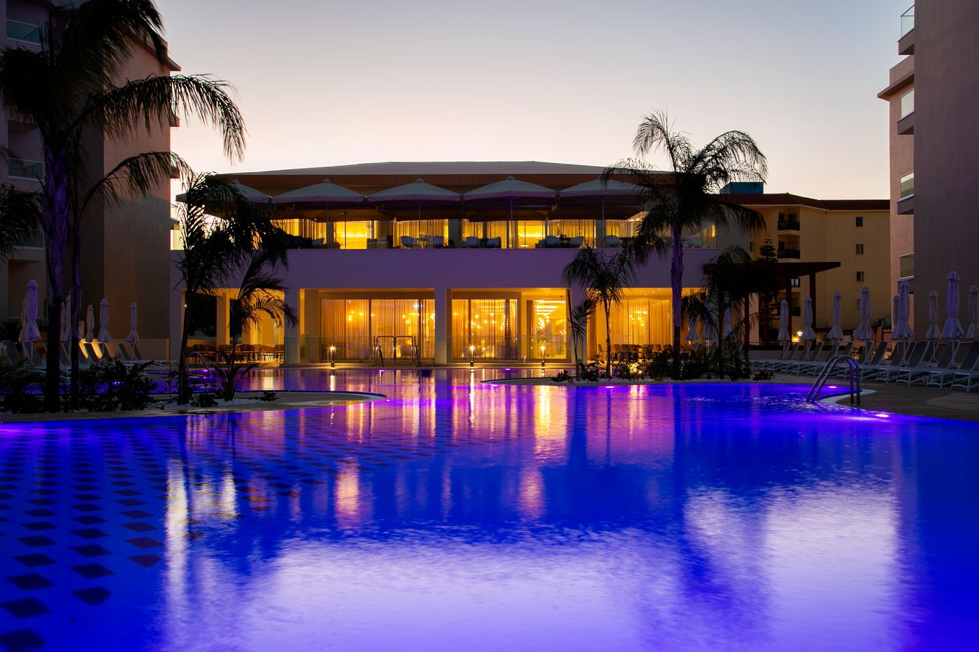 Vangelis-Hotel---Suites-General-view-4