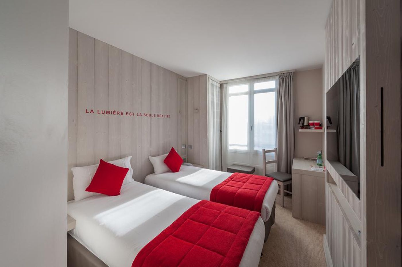 Hotel-Le-209-Paris-Bercy-Room-25