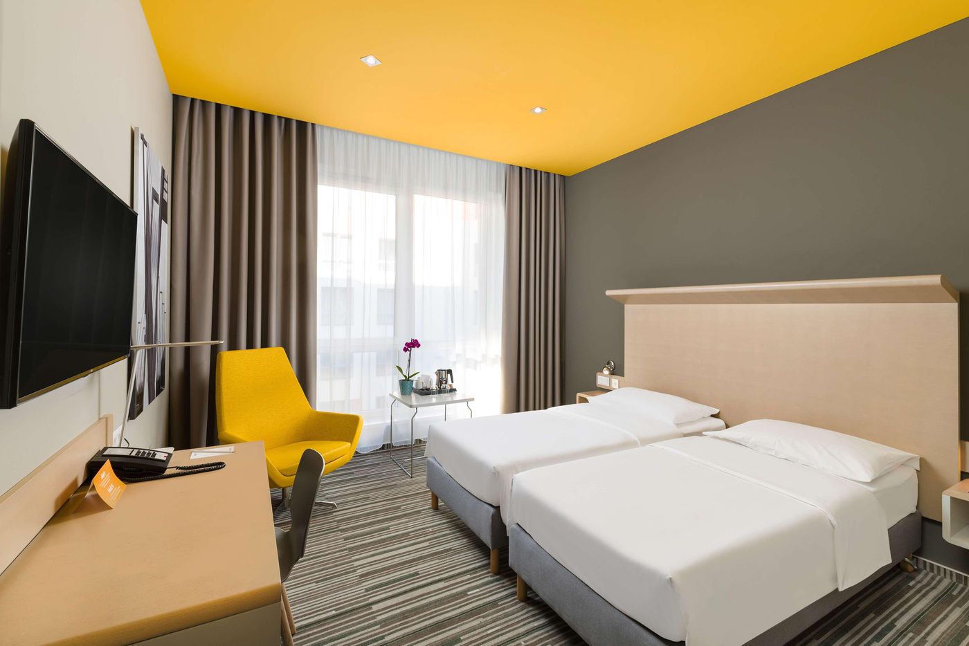 Park-Inn-by-Radisson-Budapest-Room-14