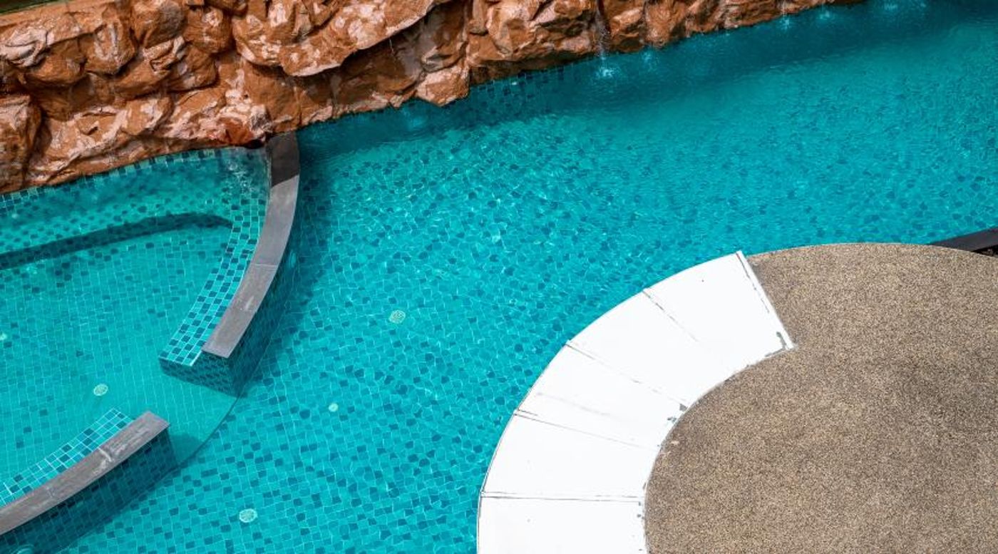 Centara Nova Hotel & Spa