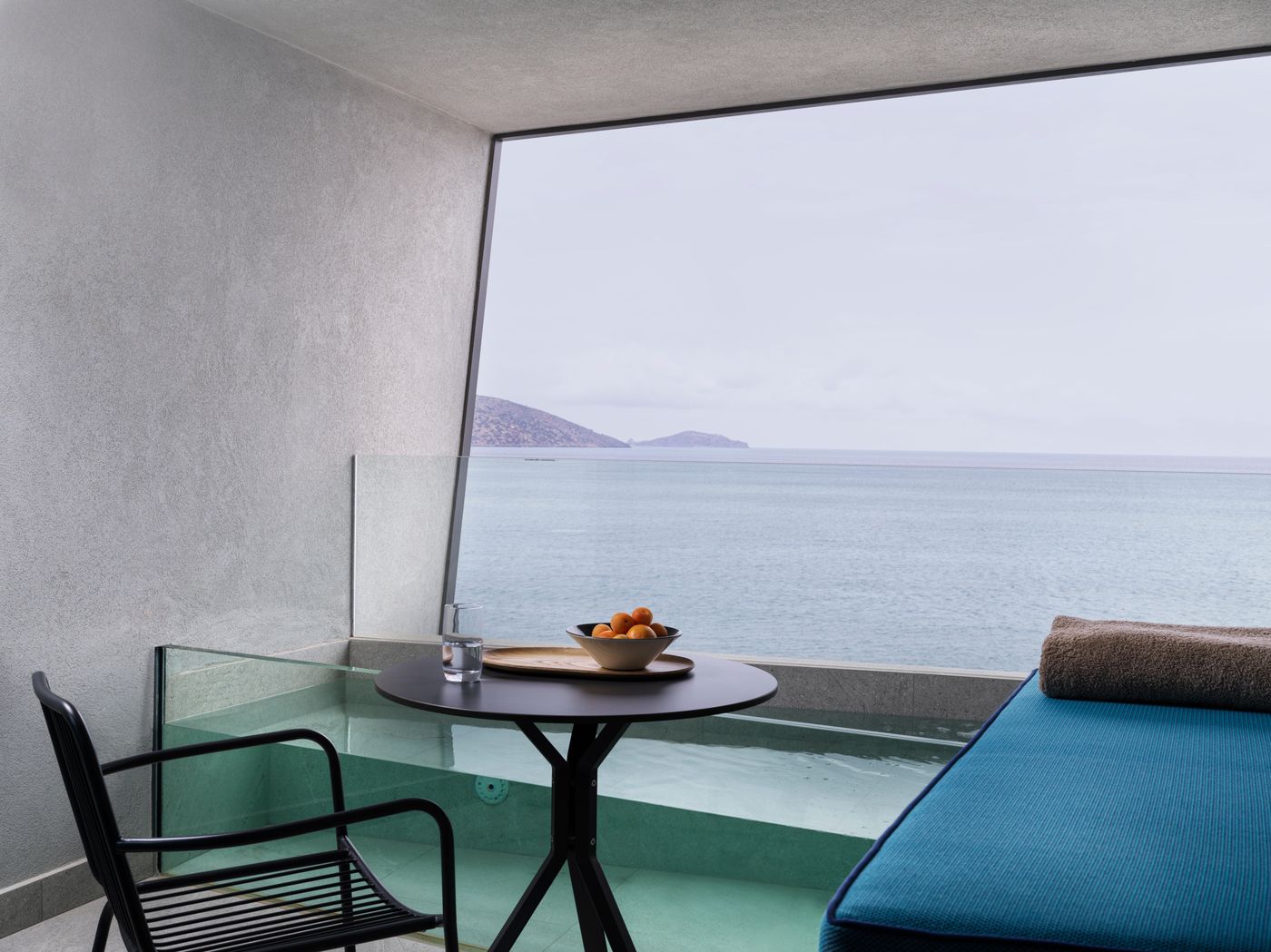 Avra-Collection-Hermes-Hotel-Room-47