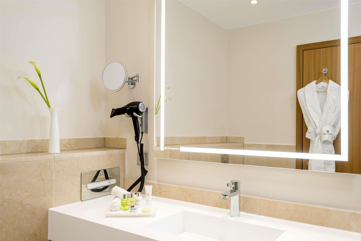 NH-Collection-Berlin-Mitte-Friedrichstrasse-Room-36