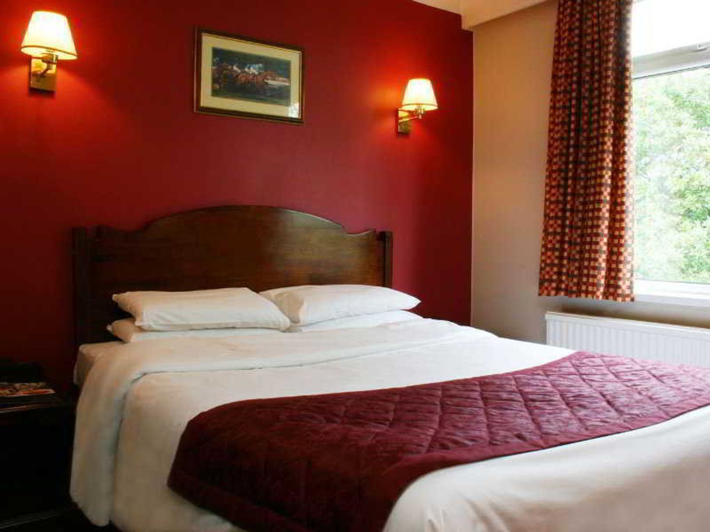 The Greyhound Hotel-United Kingdom-LEIGH-Room-4