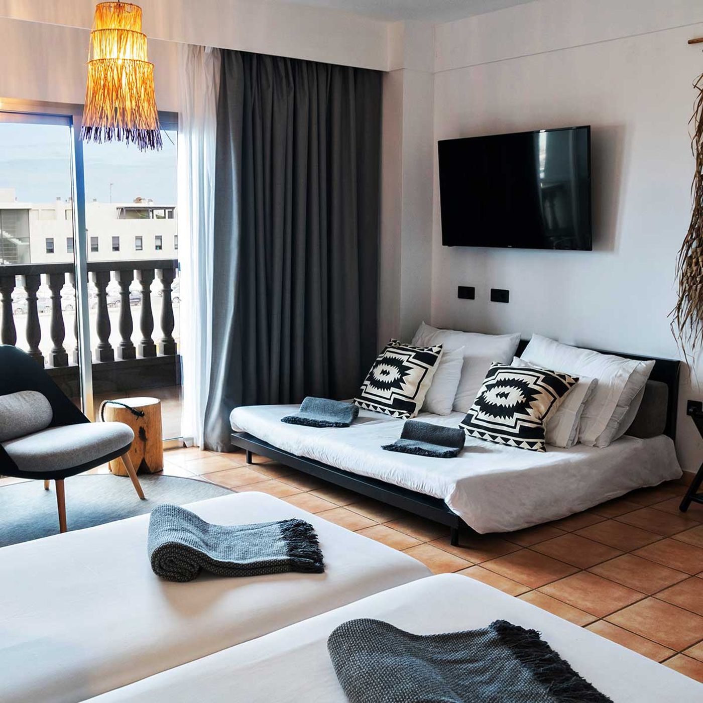 Coral-Cotillo-Beach-Room-28