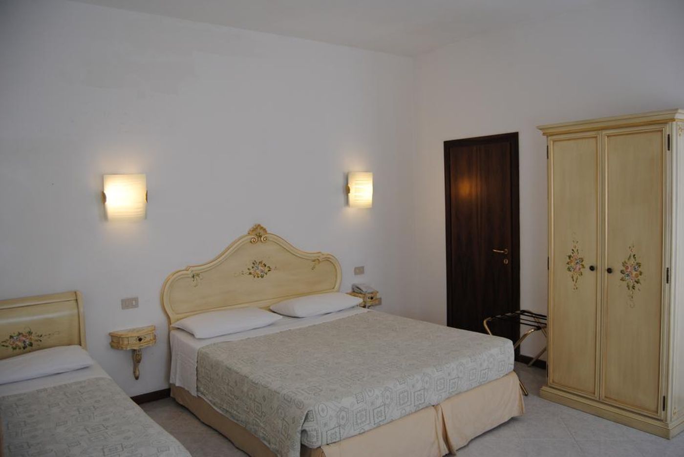 Hotel Guerrini Venezia-Italy-Venezia-General view-4