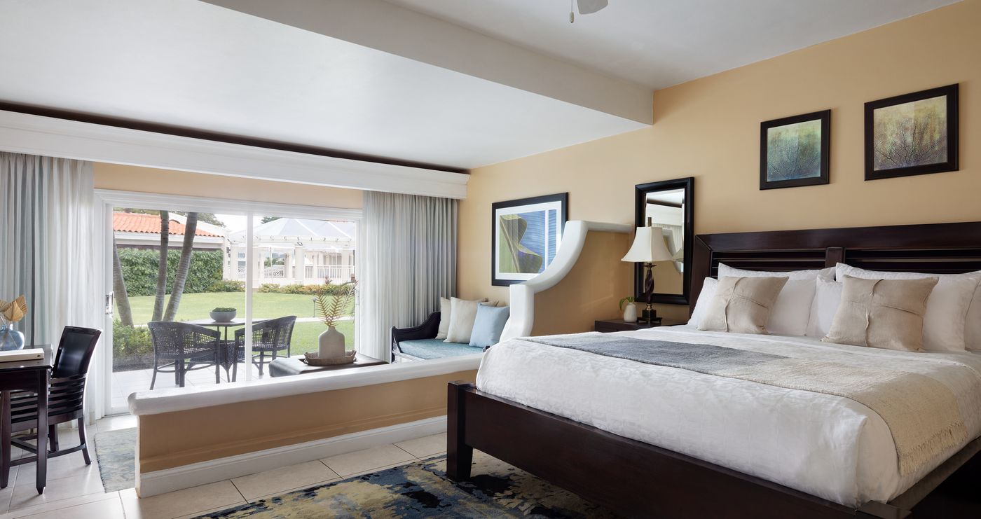 Beaches-Ocho-Rios-a-Spa---Golf-Room-25