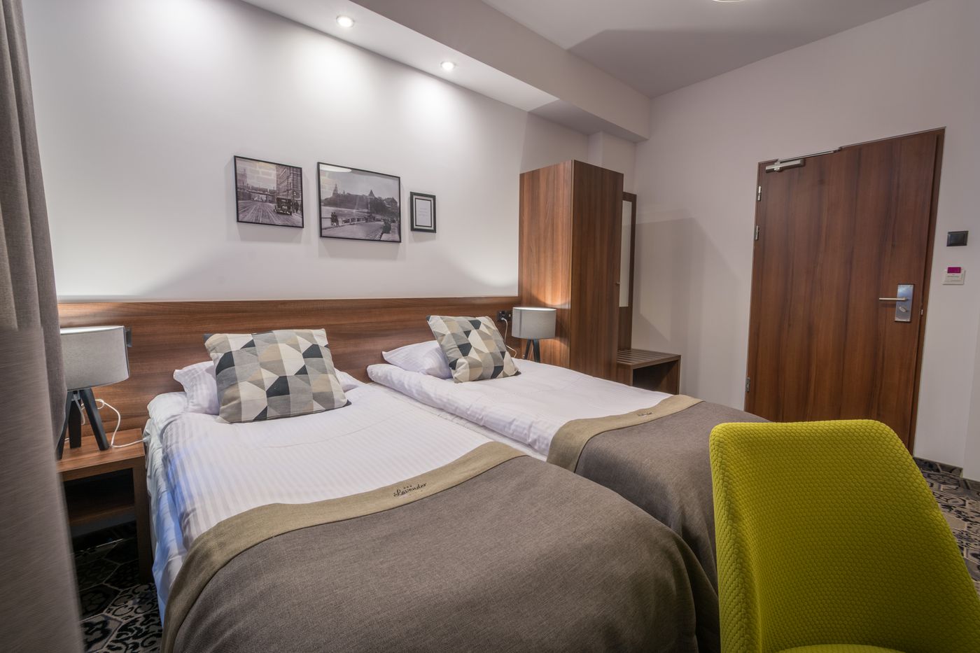 Hotel-Lavender-Room-30