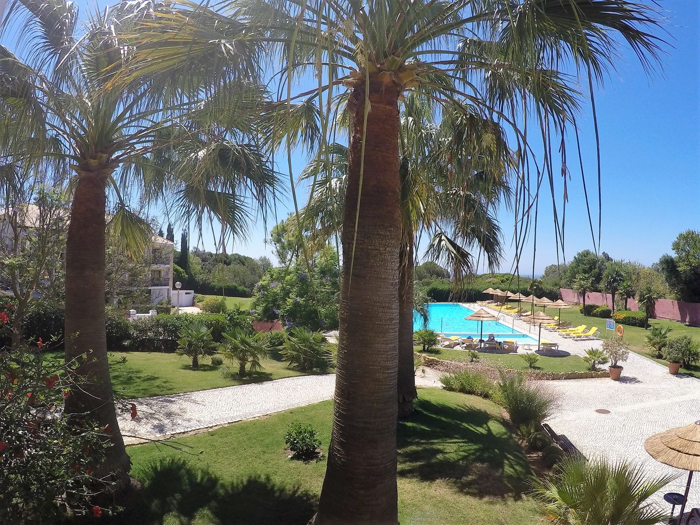 Luzmar-Villas-Terrace-10