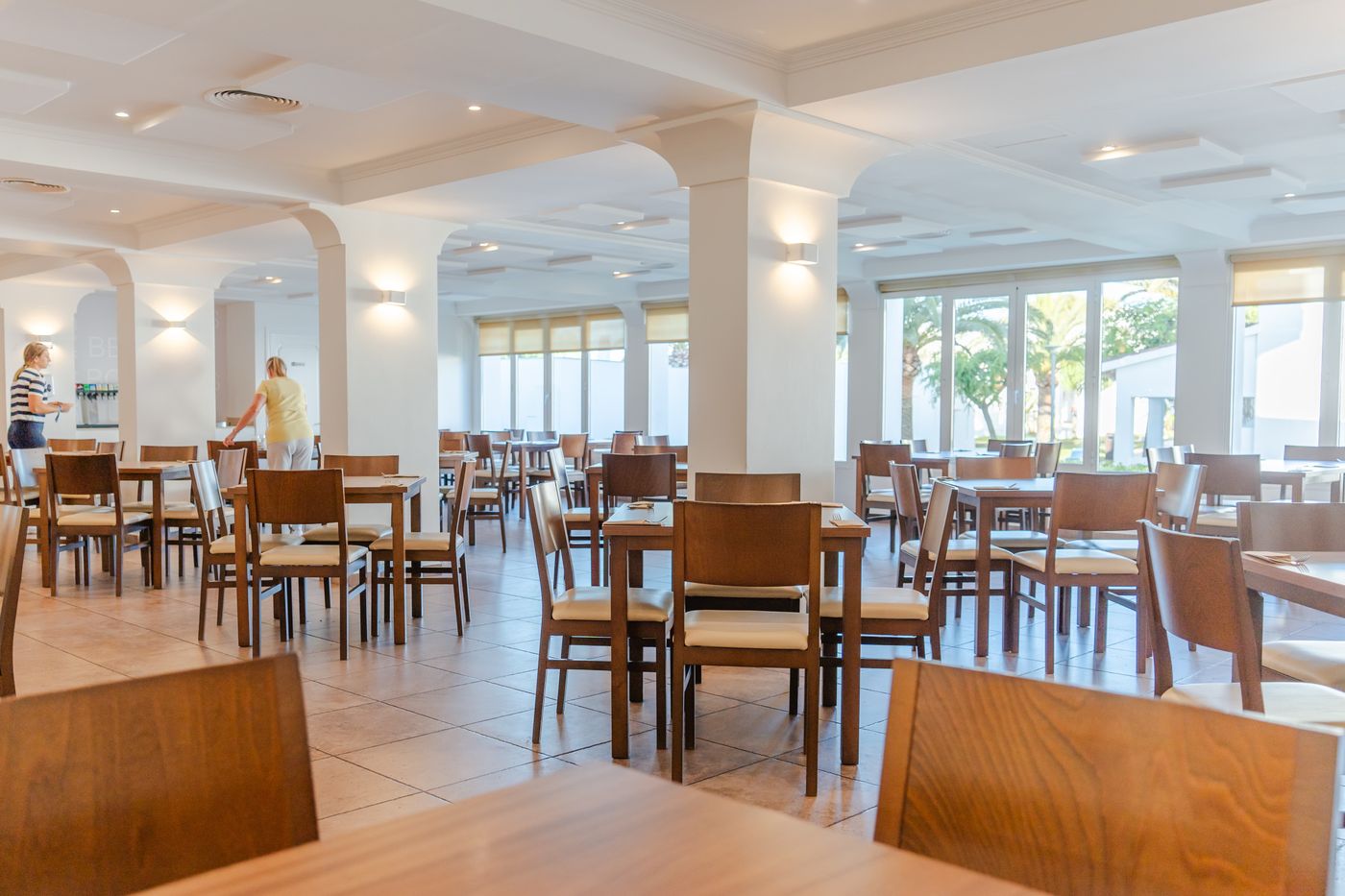 MINURA-SUR-MENORCA---WATERPARK-Restaurant-47