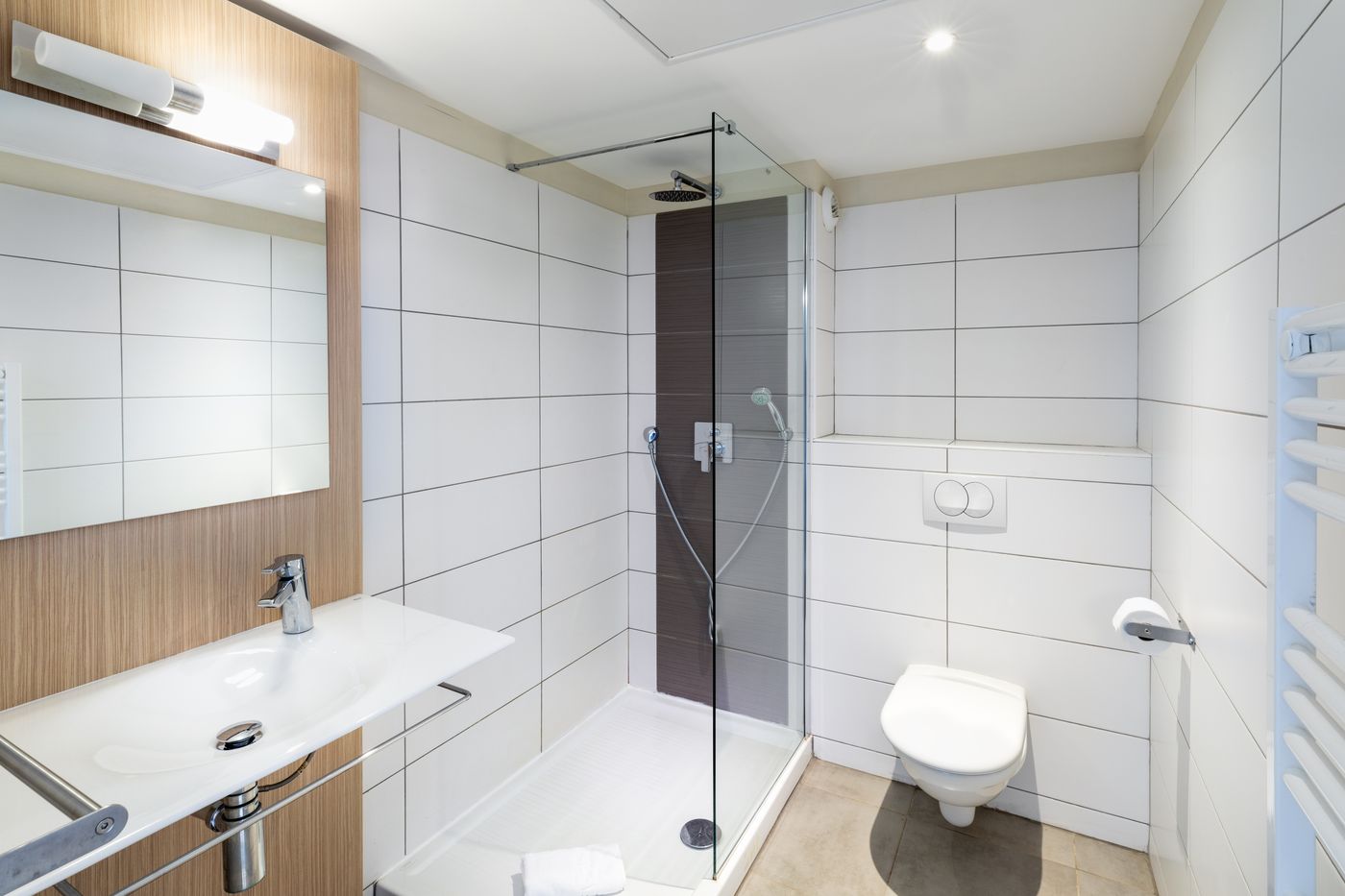 SOWELL-RESIDENCES-Les-Perles-de-Saint-Tropez-Room-29