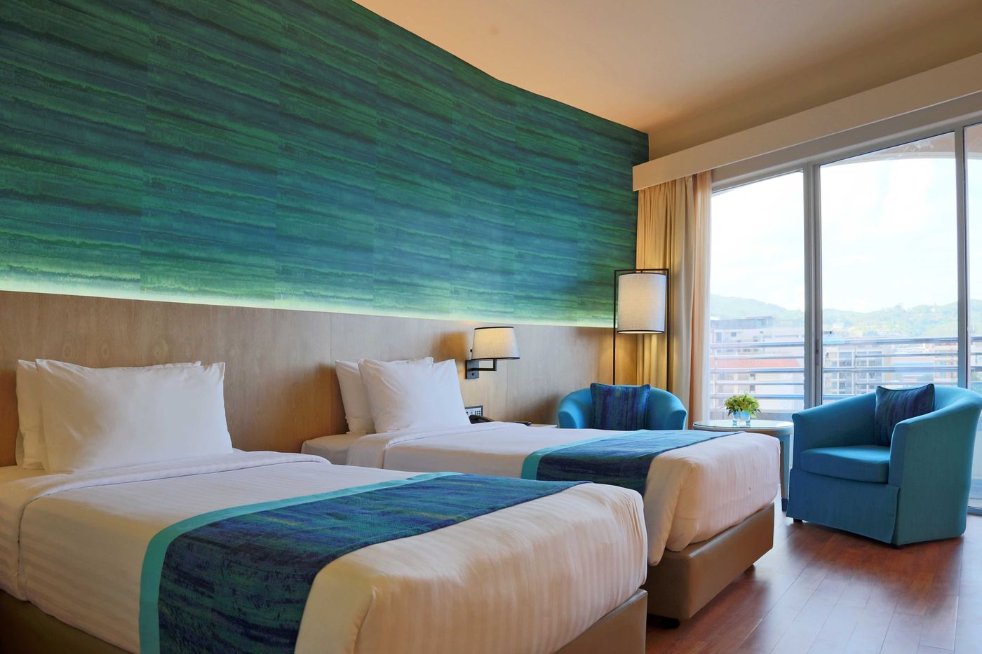 Royal-Paradise-Room-34