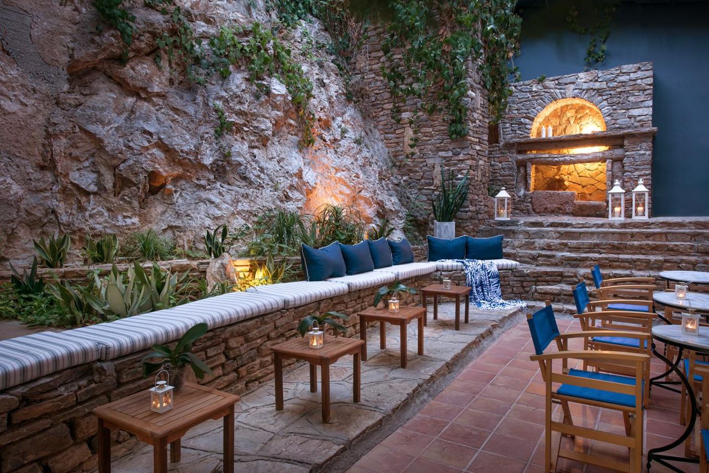 Coral Hotel - Adult Only