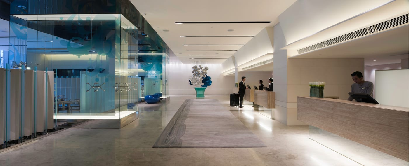 Nina-Hotel-Island-South-Lobby-4