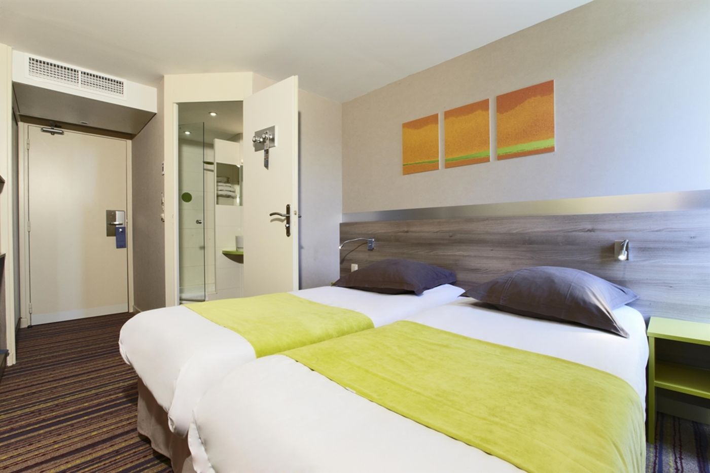 Kyriad Lyon Est - Saint Bonnet De Mure - France - LYON - Room - 10