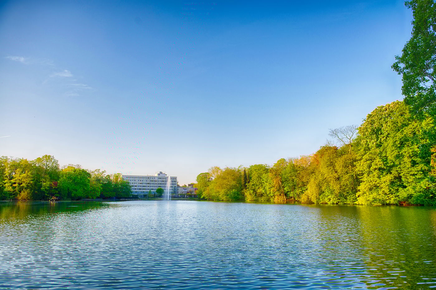 Leonardo-Royal-Hotel-Koeln-Am-Stadtwald-General-view-4