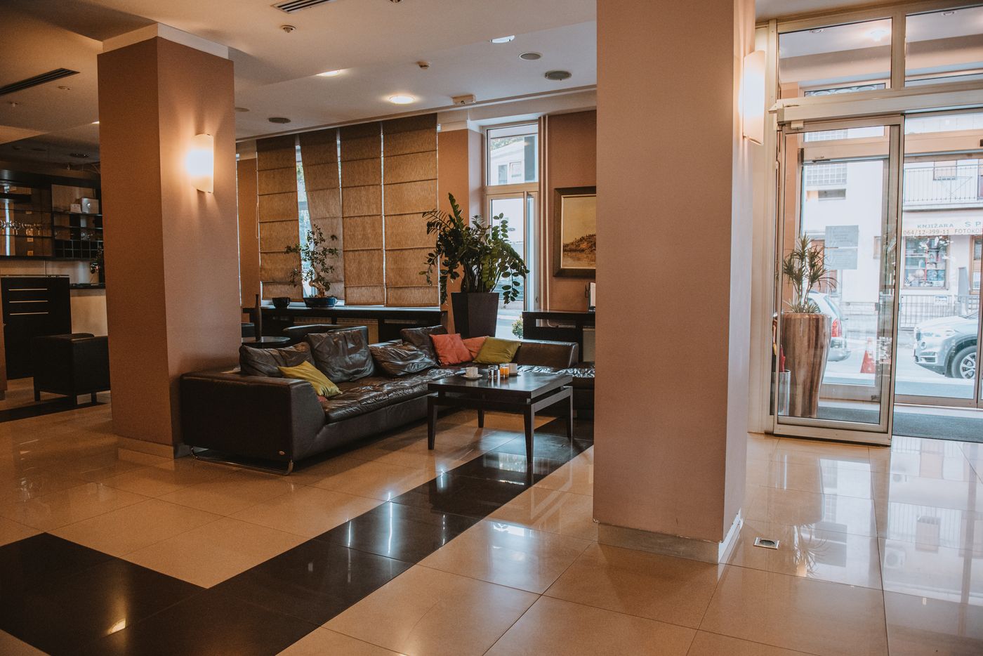 Hotel Sumadija-Serbia-BELGRADE-Lobby-7