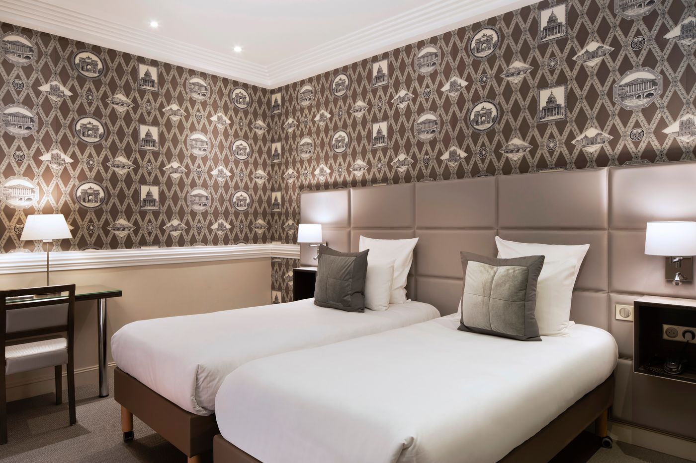 Elysees-Hotel-Room-18