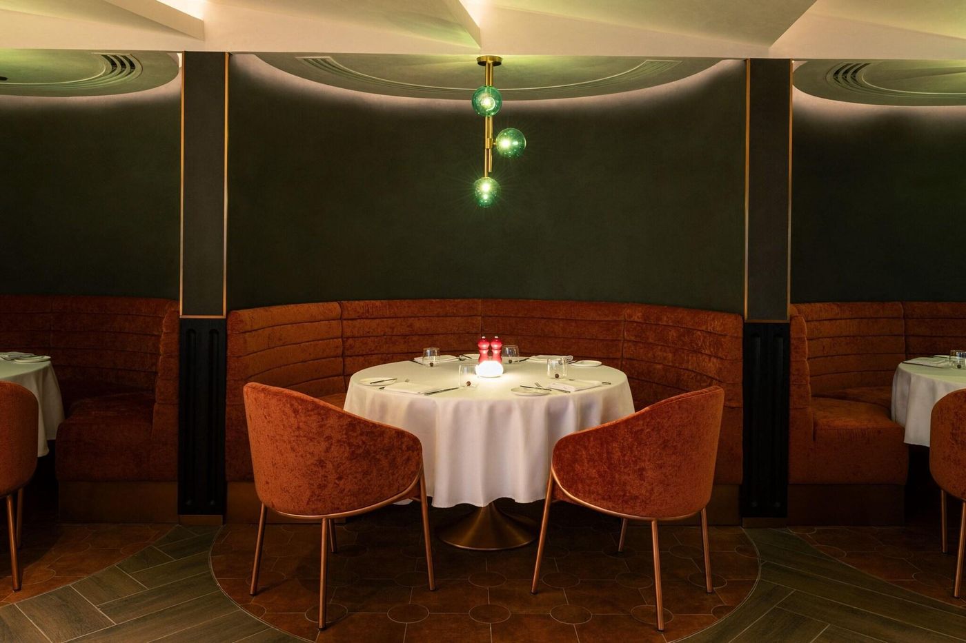 Dubai-Marriott-Harbour-Hotel---Suites-Restaurant-43