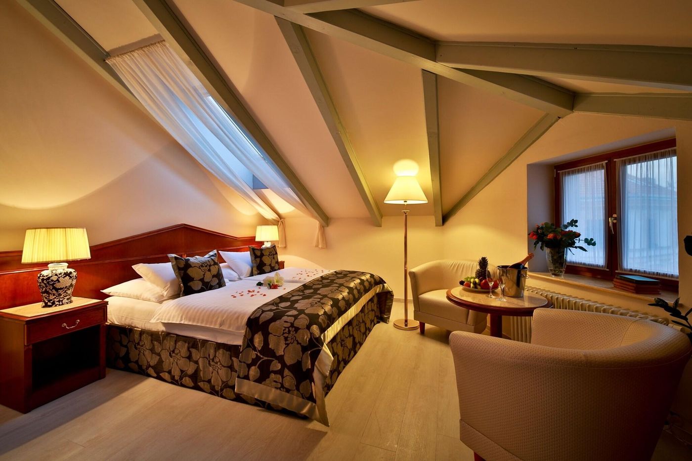 Carlton-Hotel-Prague-Room-26
