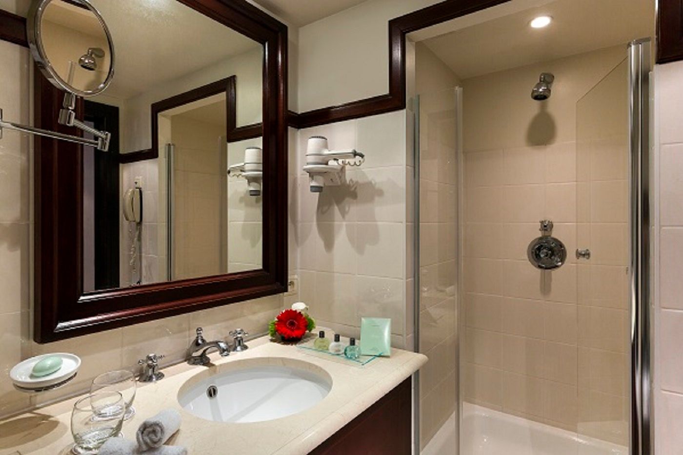 Barsey-by-Warwick-Room-37