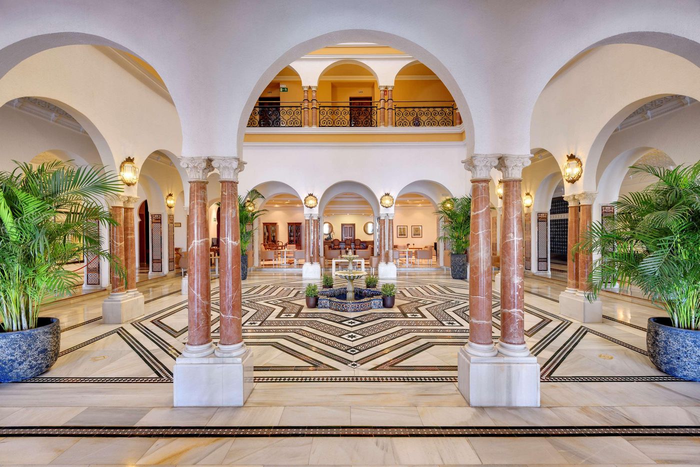 Meli---Zahara-Atlanterra-Lobby-91