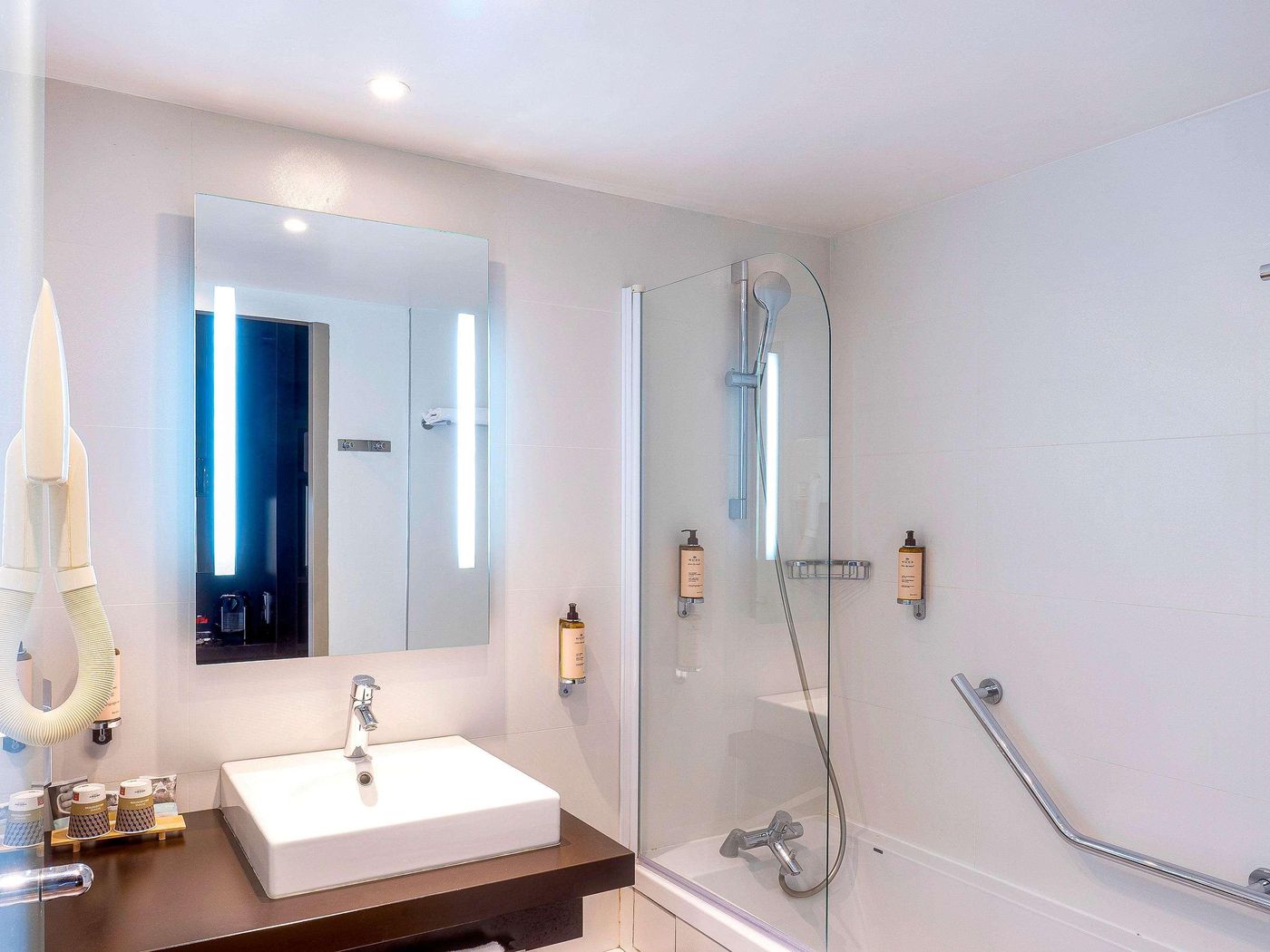 Mercure-Paris-Montmartre-Sacre-Coeur-Room-47